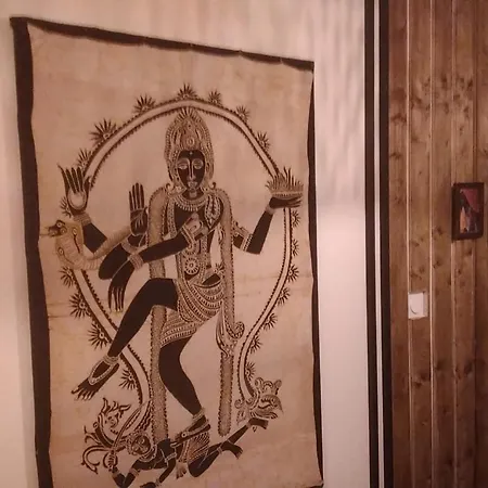 Love Room avec Jacuzzi Privatif - Expérience Unique dans le Gard