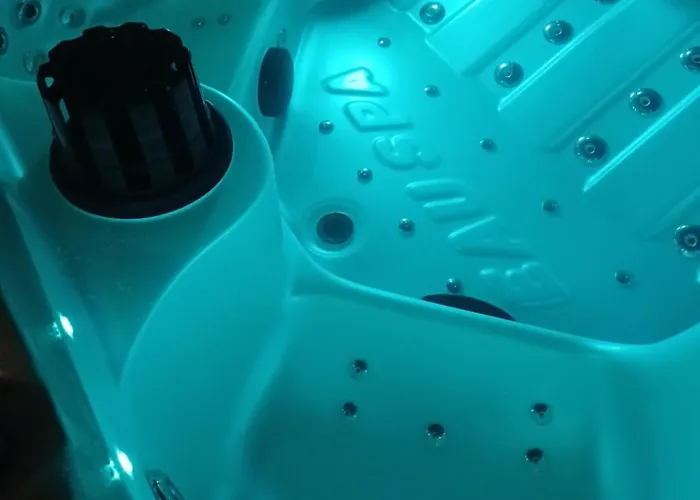 Affittacamere Love Room avec Jacuzzi Privatif - Expérience Unique dans le Gard *